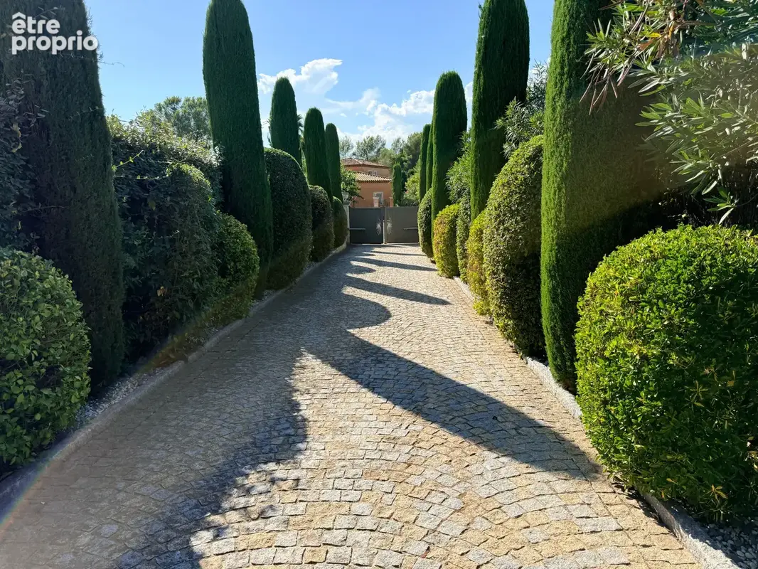Fréjus   tour de mare  villa d’architecte avec piscine à débordement - photo 18