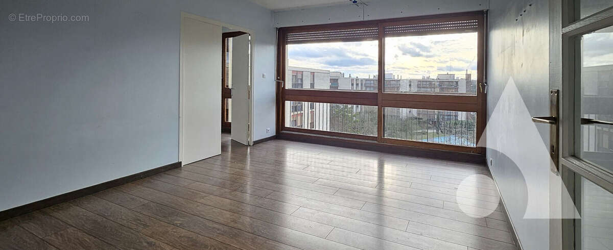 Appartement à RIS-ORANGIS