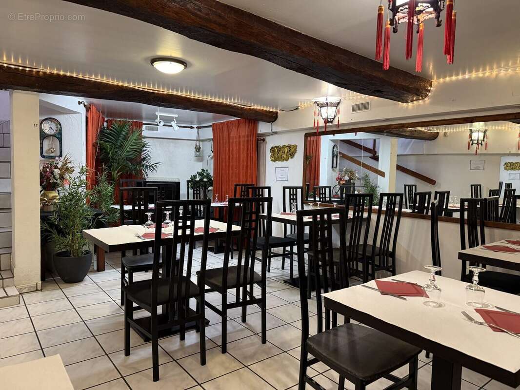 Autre à VILLEFRANCHE-SUR-SAONE