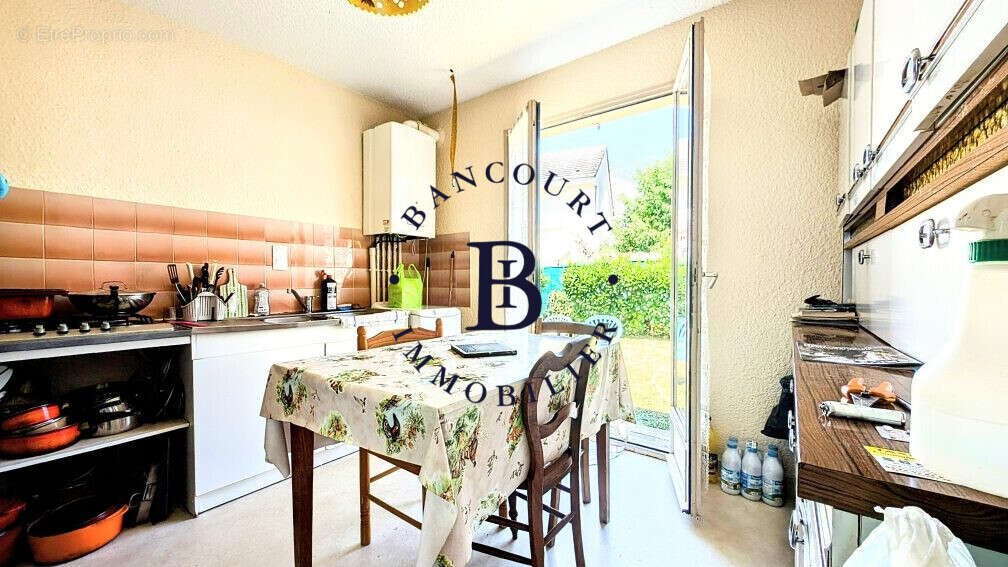 Maison 120 m² à Brive-La-Gaillarde  - photo 5