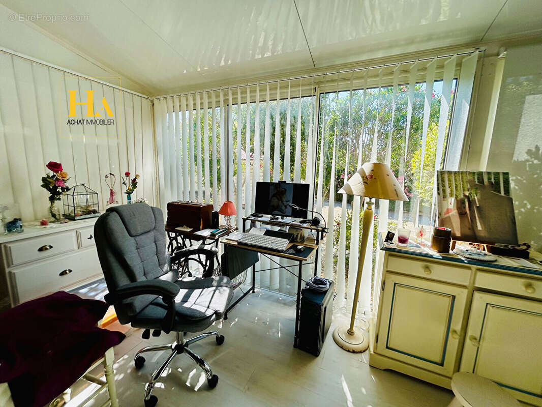 Maison à SAINT-PAUL-TROIS-CHATEAUX