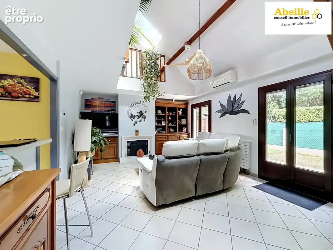 Maison traditionnelle de 117 m2 sur cave totale terrain 539 m2 - photo 4