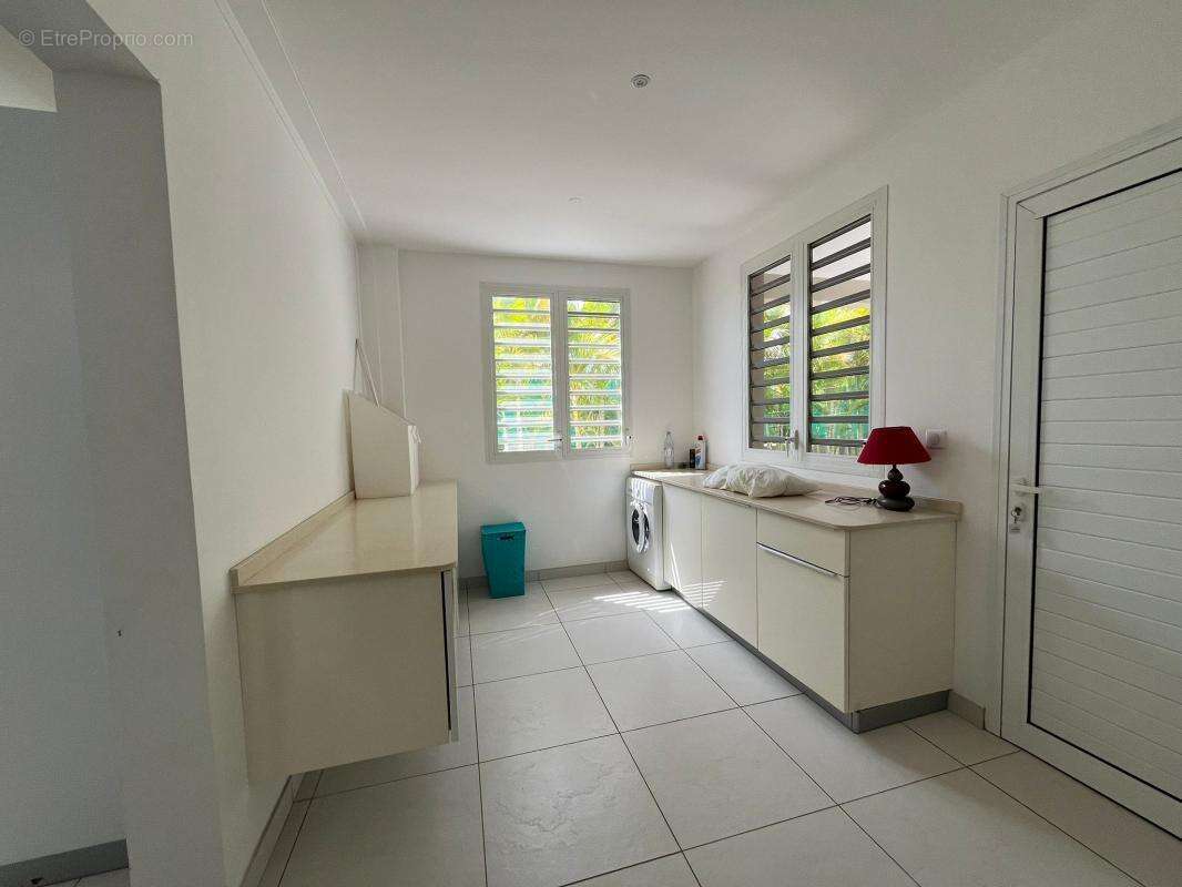 PRIX EN BAISSE !! BIEN D'EXCEPTION vue panoramique Mer & montagne !! - photo 9
