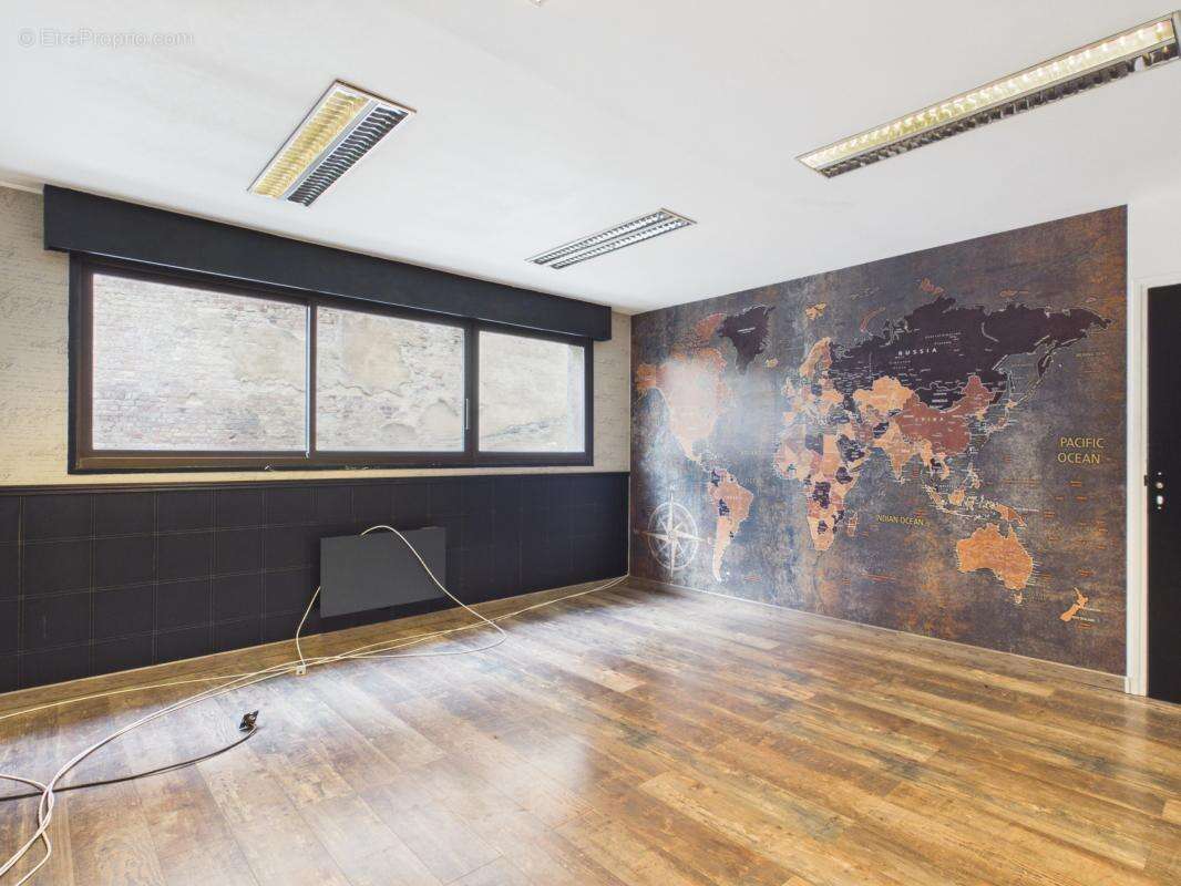 Commerce 220 m² à Valenciennes  - photo 5