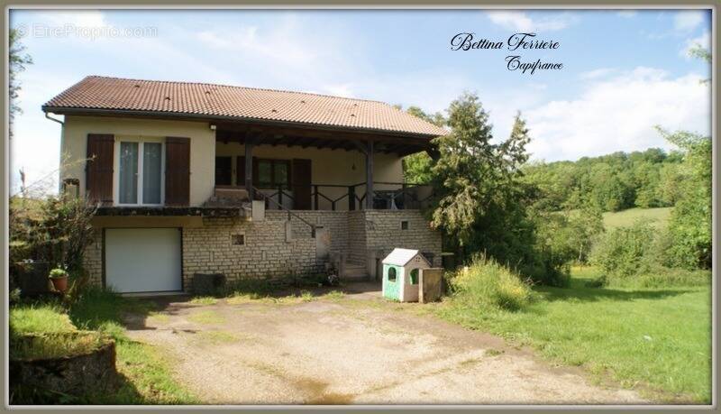 Maison à MONTIGNY-MONTFORT