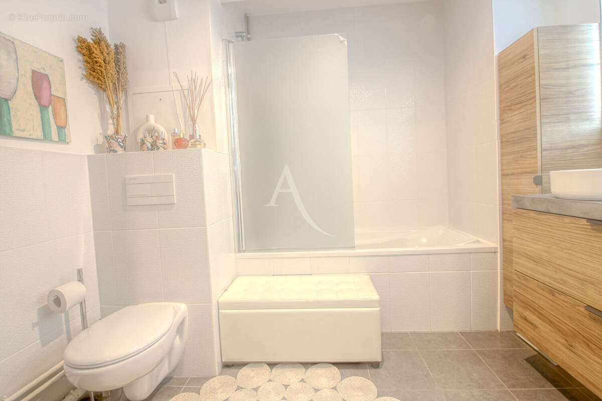 Appartement  5 pièce(s) 88.93 m2 4 chambres + 3 parkings (dont 1 box) - photo 16