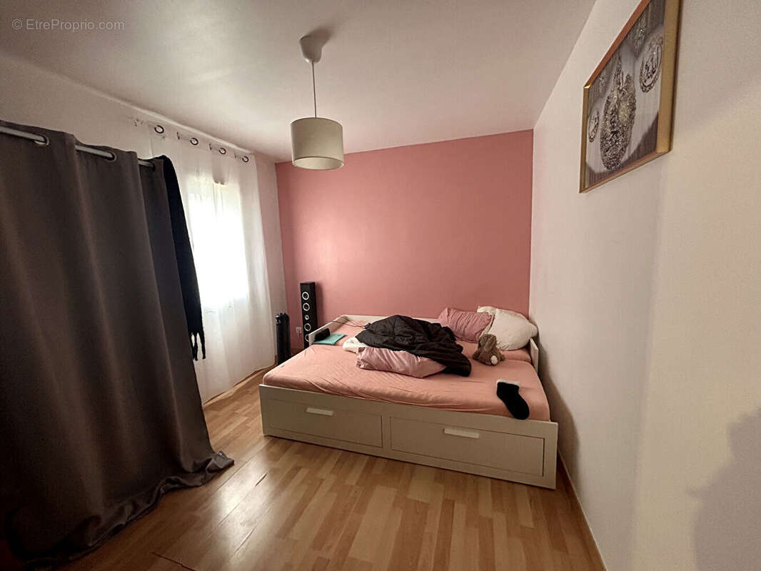 Maison à VAL-DE-REUIL