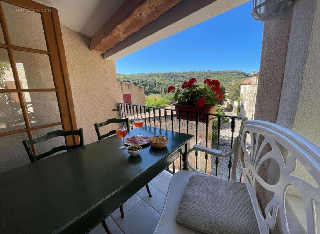 Maison de Village 70 m² avec balcon et cave - photo 4