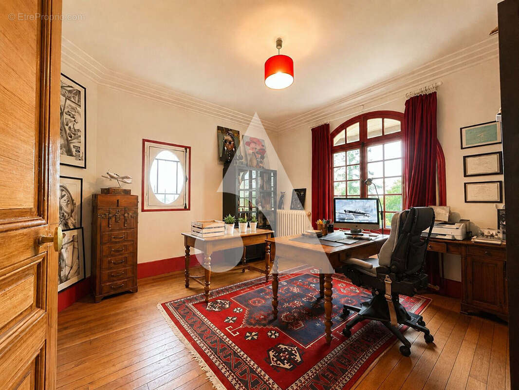 Maison à ESBLY