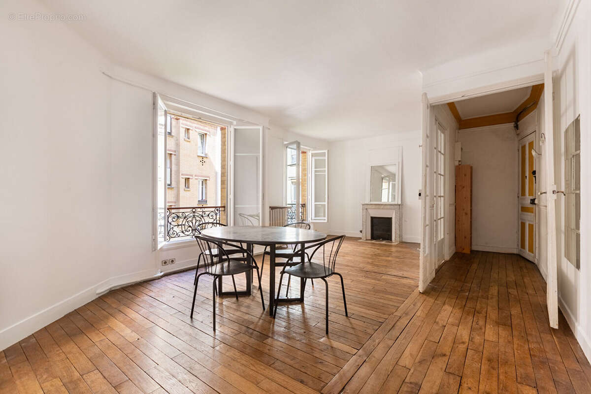Appartement T3 66.40 m² rue de Campo Formio - photo 6
