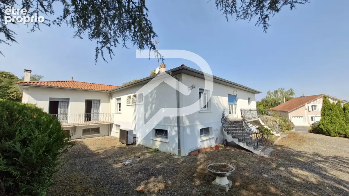 Maison traditionnelle 7 pièces 187 m², sur sous-sol total de 215 m², CAUPENNE - photo 3