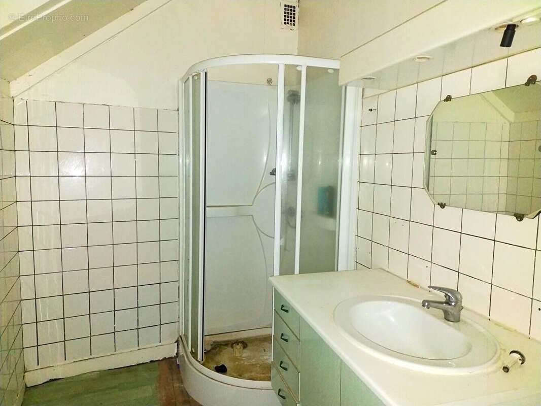 Maison à VILLAINES-LA-JUHEL