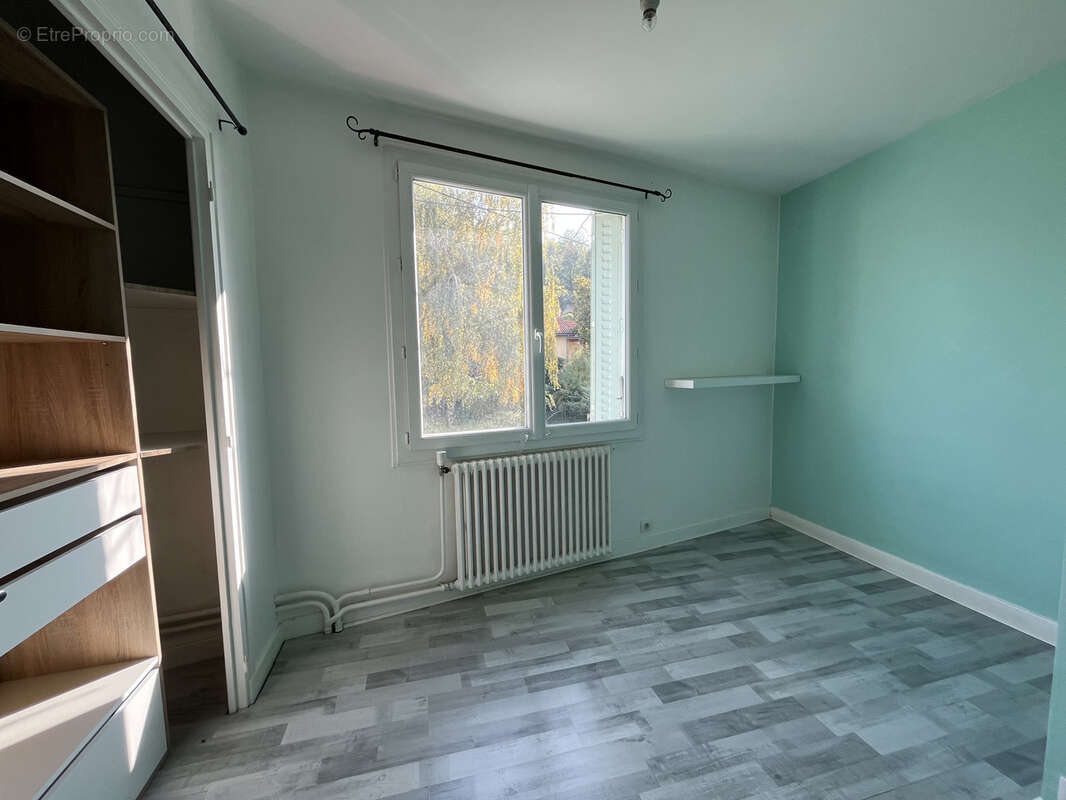 Maison à PONT-DU-CHATEAU