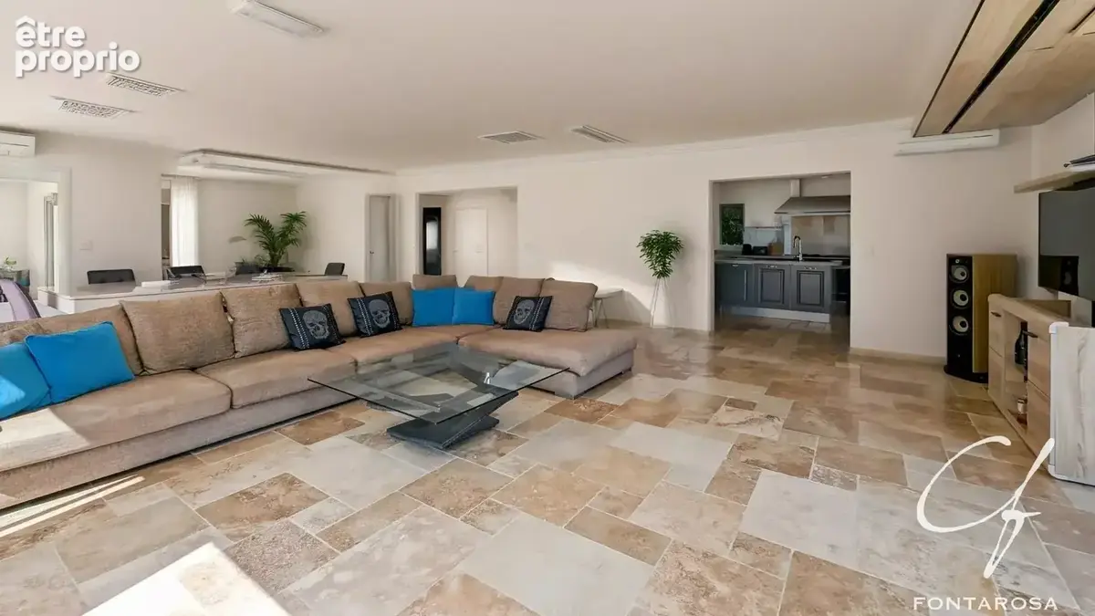Les ISSAMBRES - Villa avec vue panoramique - photo 14
