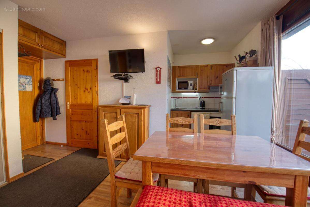 Appartement à MORILLON