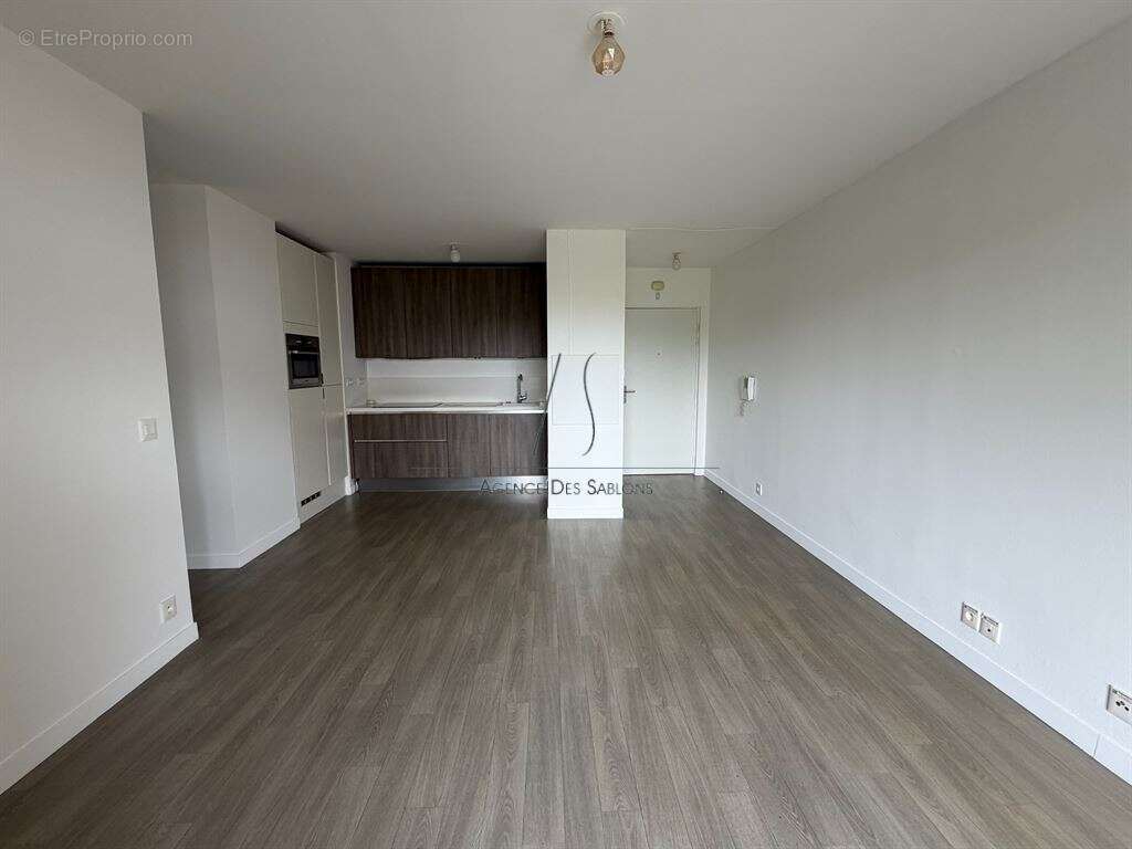 Appartement 44 m² à Chatou  - photo 2