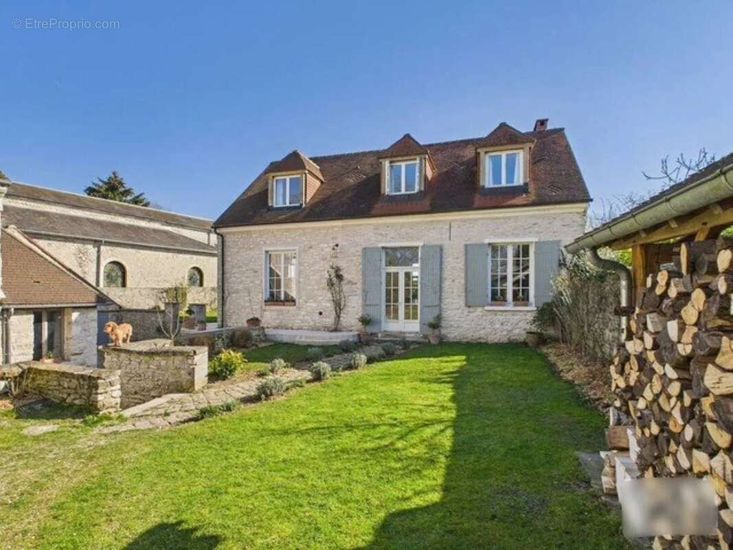Maison à SENLIS