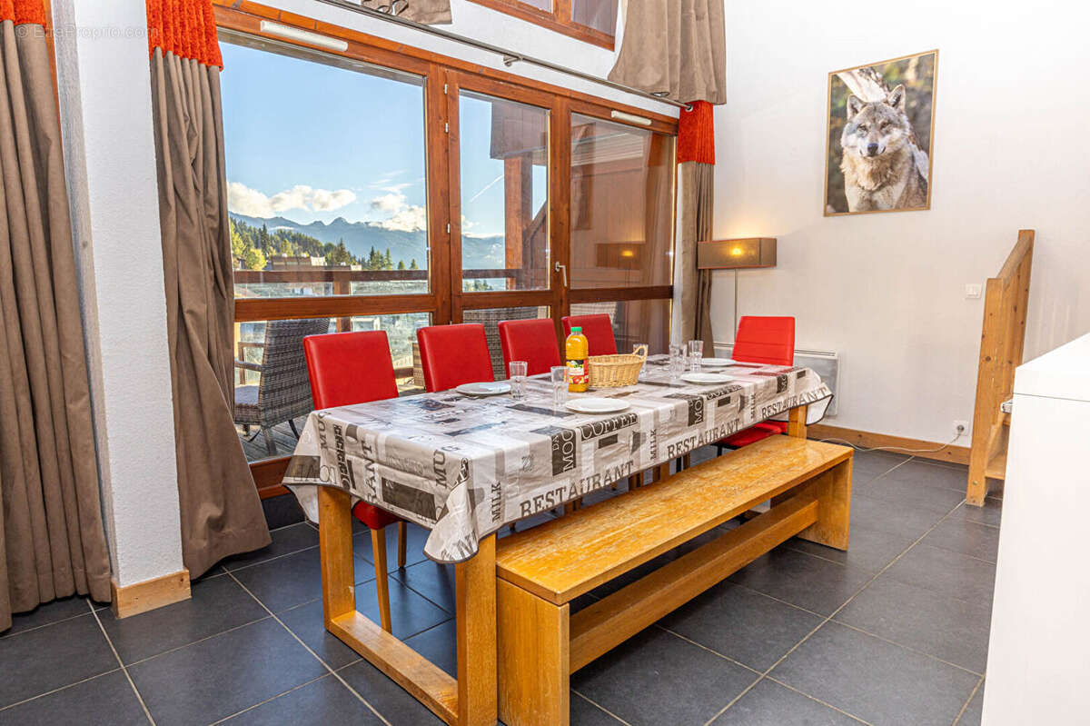 Appartement à LES CHAPELLES