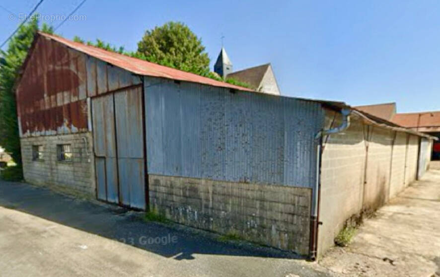 Commerce à LA FERTE-SOUS-JOUARRE