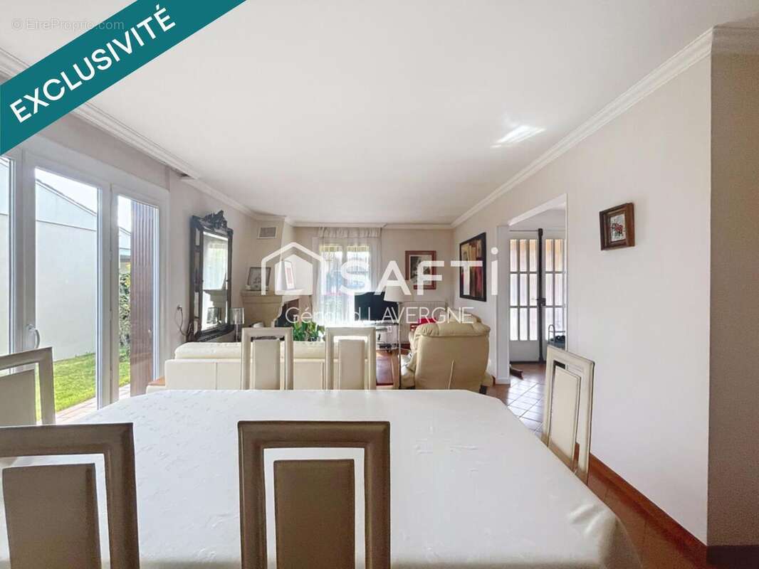 Photo 2 - Maison à CASTELGINEST