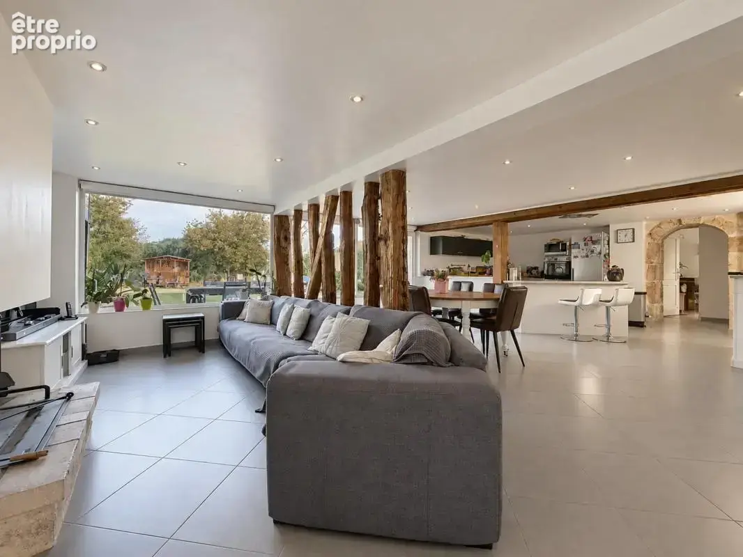 Maisons, 8 pièces à Ladon - Potentiel de 300m2 - photo 5