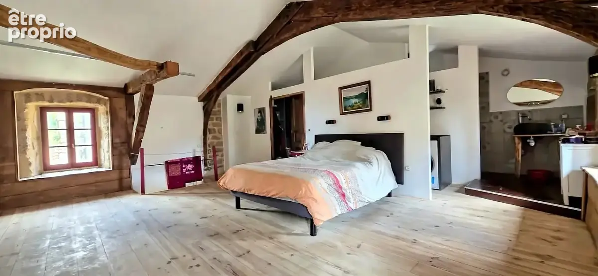 SILHAC   Propriété en pierre de caractère, avec dépendances et plus de 2 hectares de terrains aménagés - photo 6