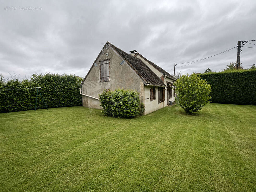 Maison à SAINT-FARGEAU