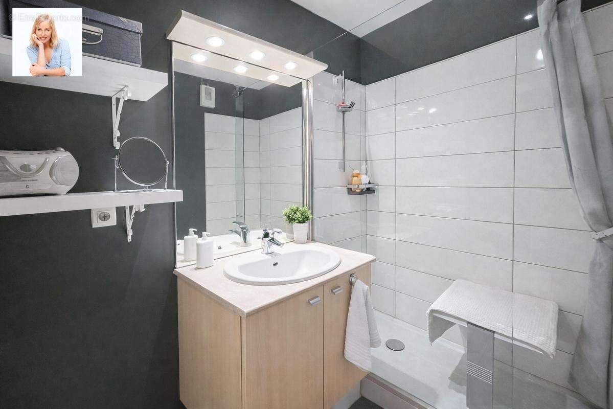 Appartement à LE RHEU