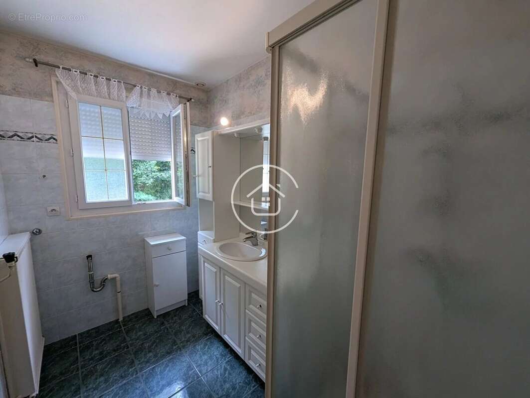 Maison 6 pièces à vendre à Cellettes - 185 000 € - photo 7