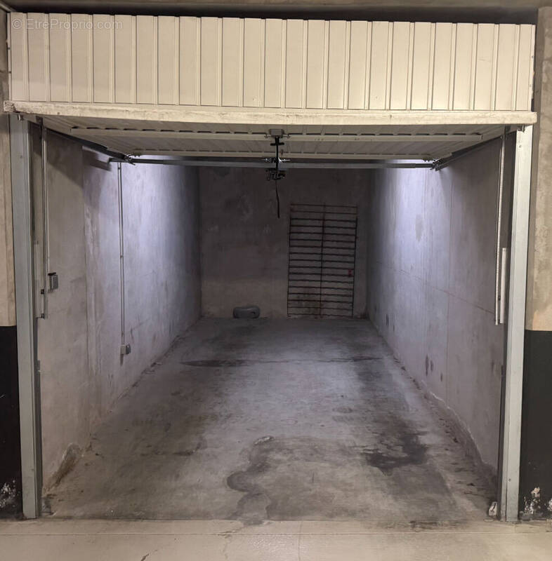 Parking à AIX-EN-PROVENCE