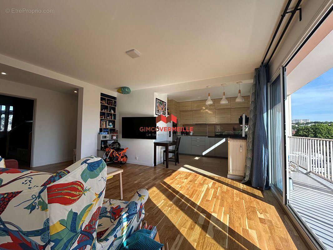 Appartement à POISSY
