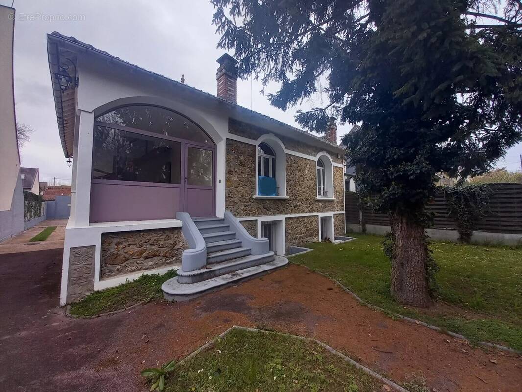 Maison à AULNAY-SOUS-BOIS