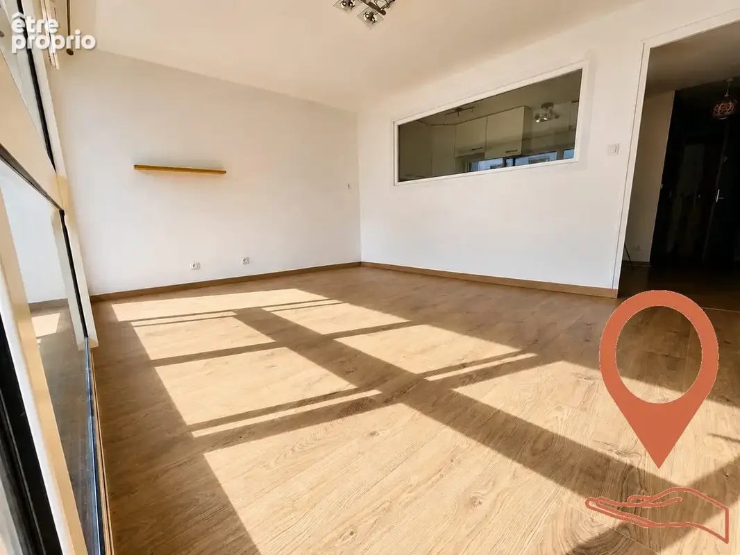 Appartement 34 m² à Paris-18e  - photo 2