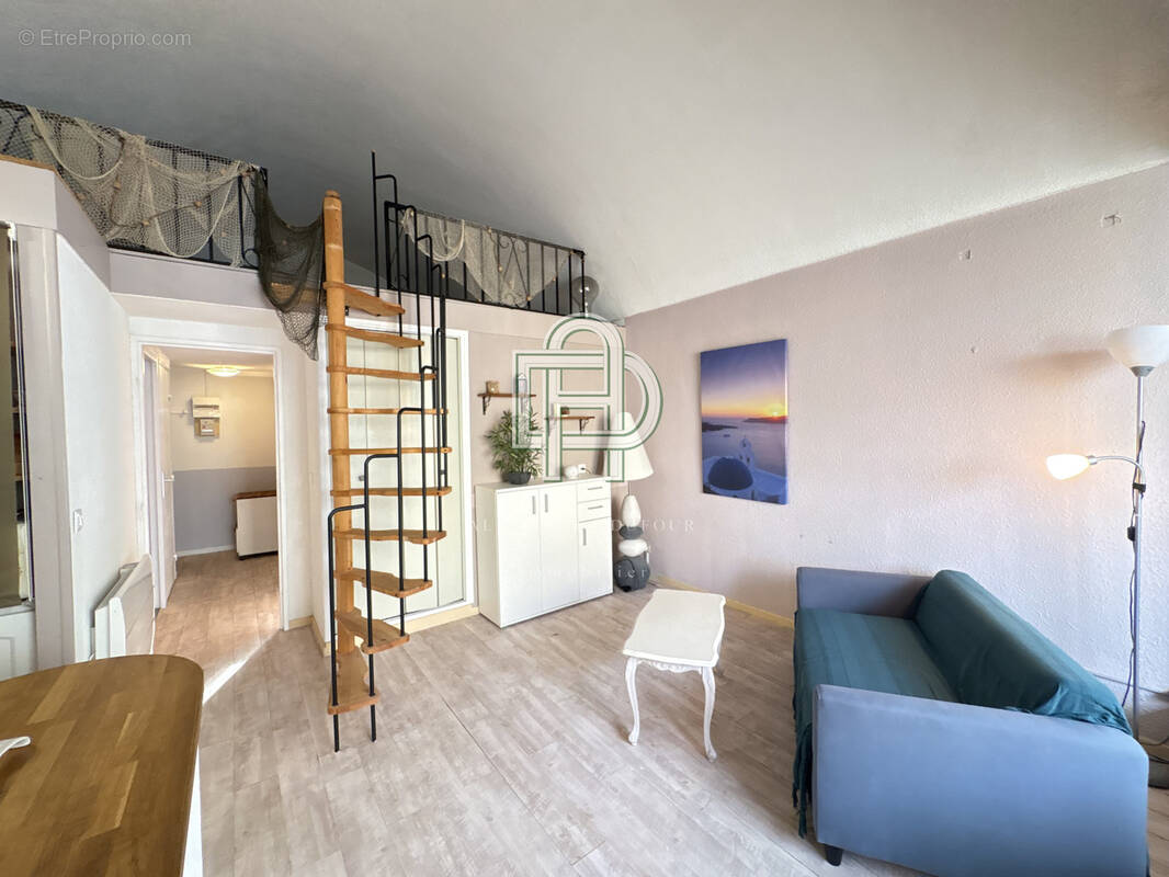 Appartement à GRUISSAN