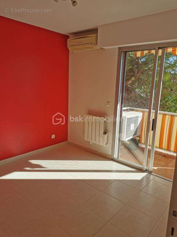 Appartement à LE CANNET