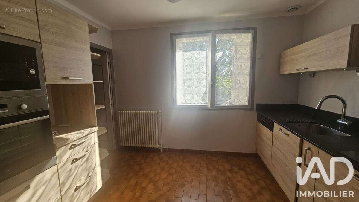 Maison 130 m² à Saverdun  - photo 8