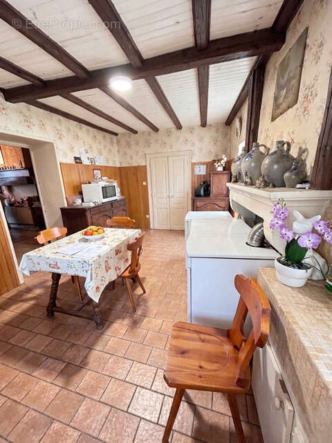 Maison de village et belle grange - photo 6