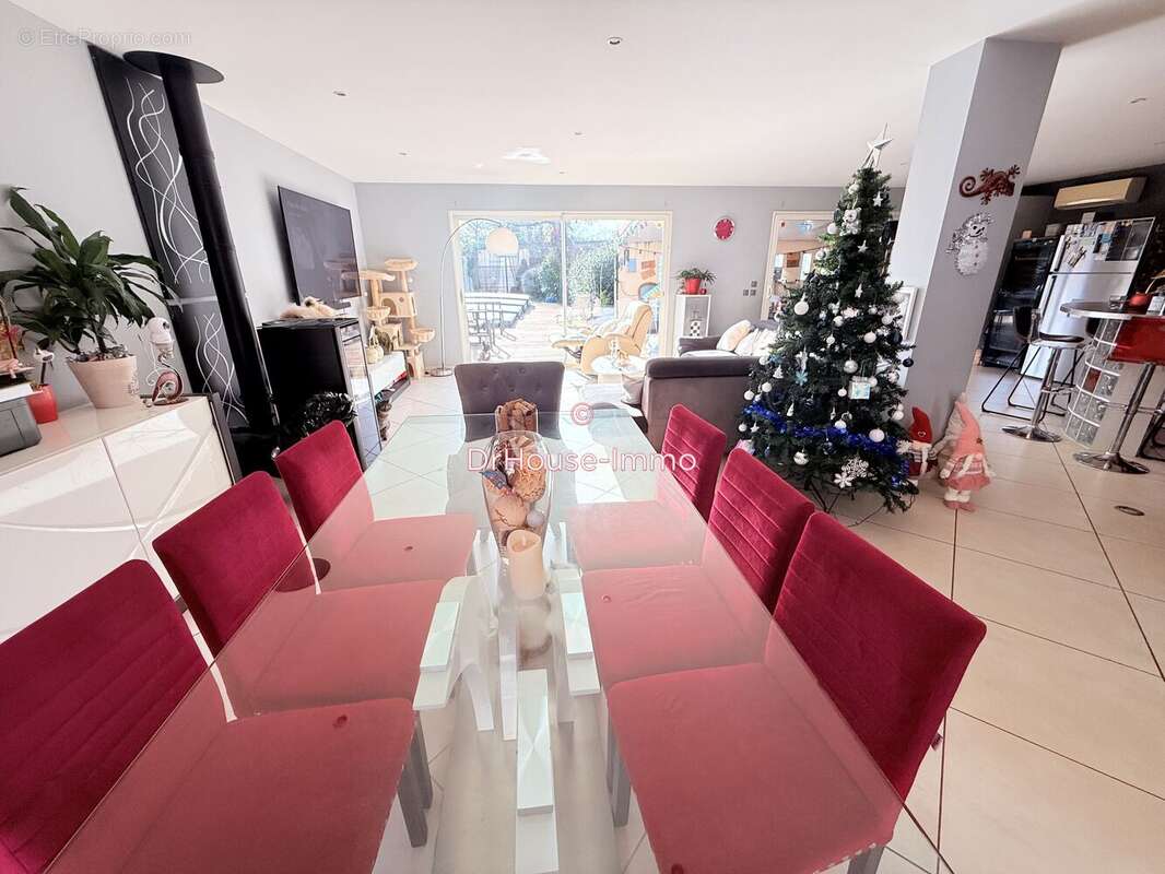 Maison 152 m² à Lamarque  - photo 13