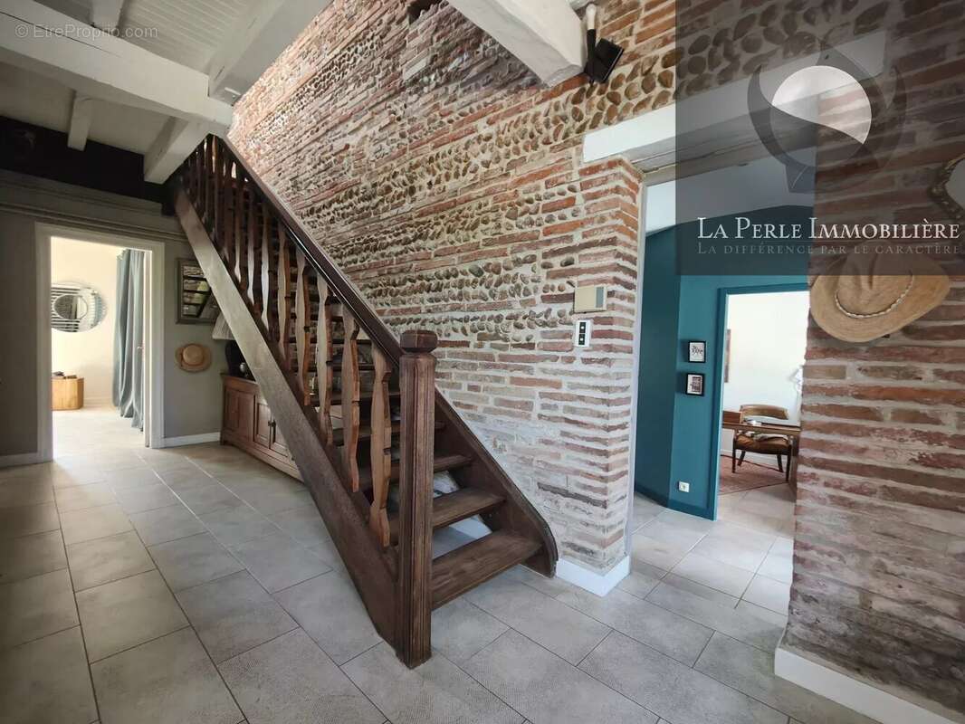 Maison à MONTASTRUC-LA-CONSEILLERE