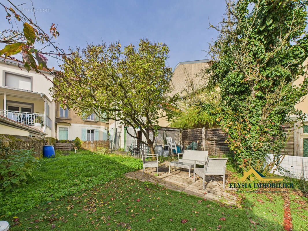 Appartement à PAGNY-SUR-MOSELLE