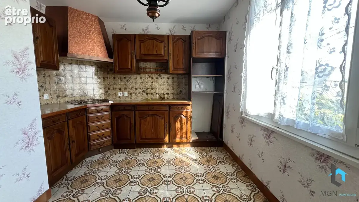 Maison à Alluyes - photo 3