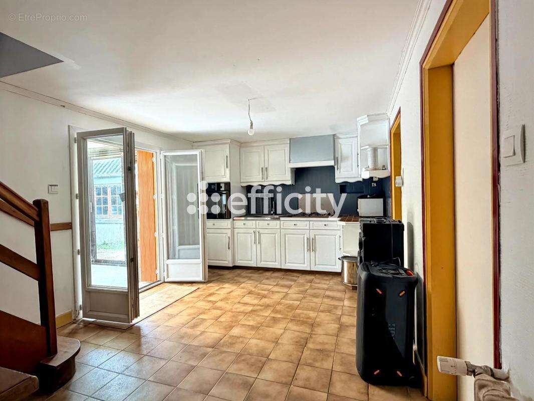 Maison 120 m² à Sizun  - photo 12