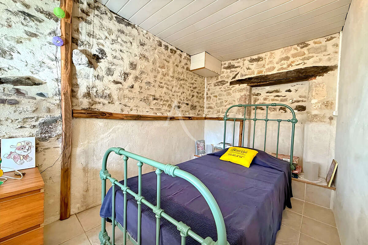 Maison à LA CAILLERE-SAINT-HILAIRE