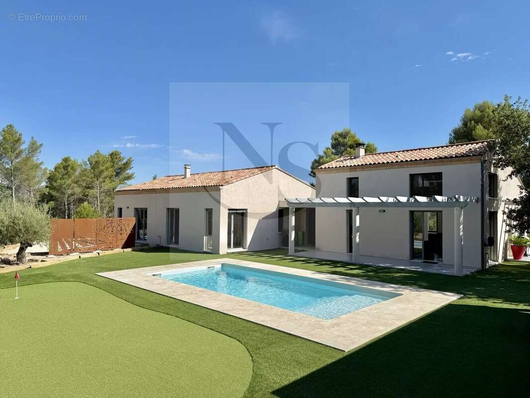 Maison à AIX-EN-PROVENCE