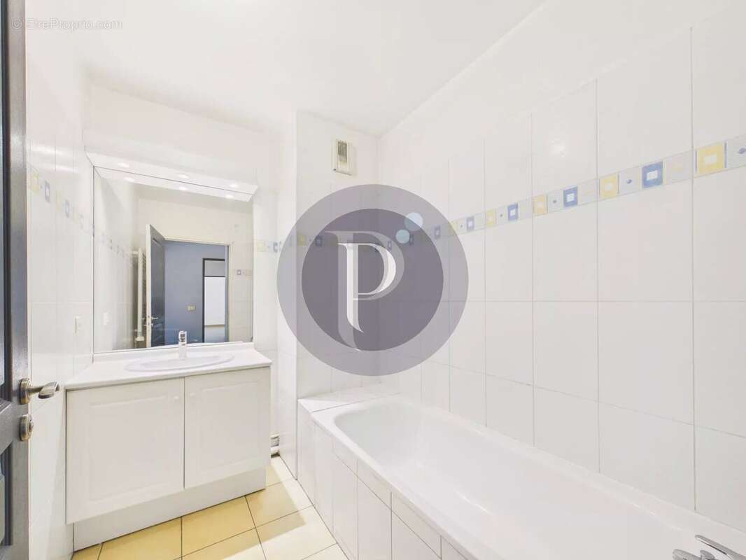 Appartement à LE PLESSIS-ROBINSON