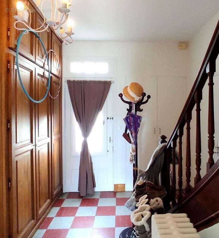 Maison à CHATELLERAULT