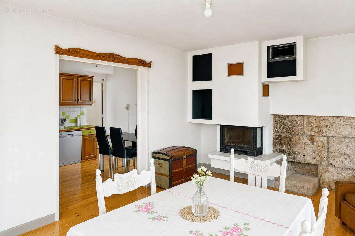 Maison de maître de 222m² à Pergain-Taillac - photo 26