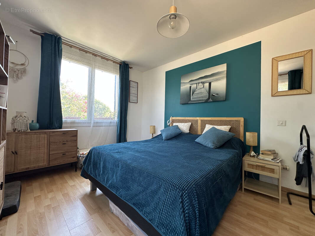 Ensemble immobilier rénové comprenant une maison principale et un gîte avec piscine - photo 6