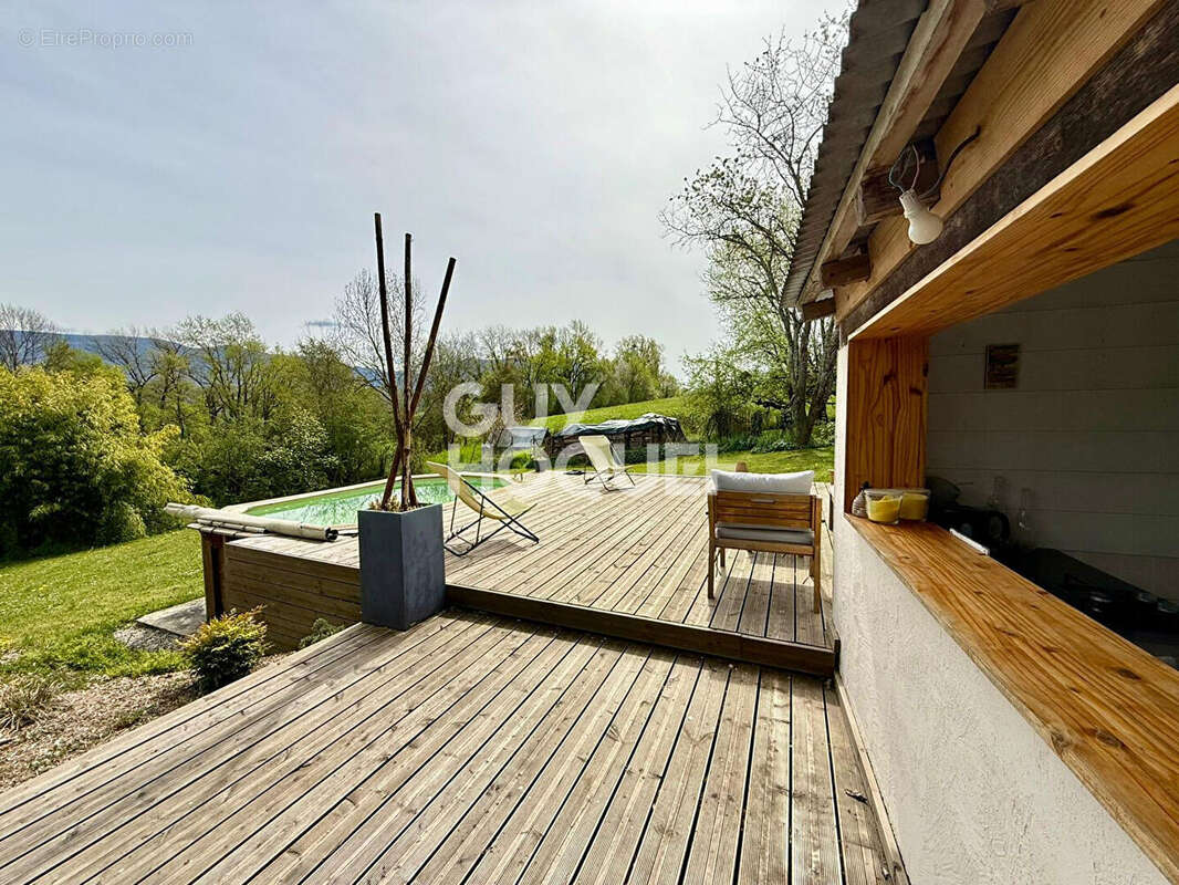 Appartement  Duplex Entrelacs 5 pièces 196 m2 avec terrain - photo 15