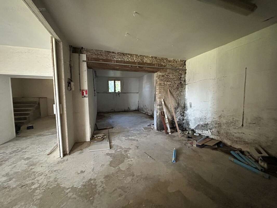 Appartement 85 m² à Marges  - photo 4